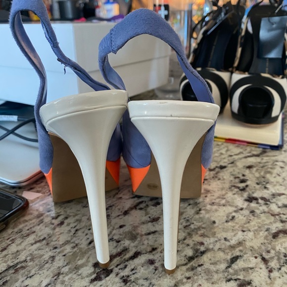 Jessica Simpson Pumps - Picture 3 of 5